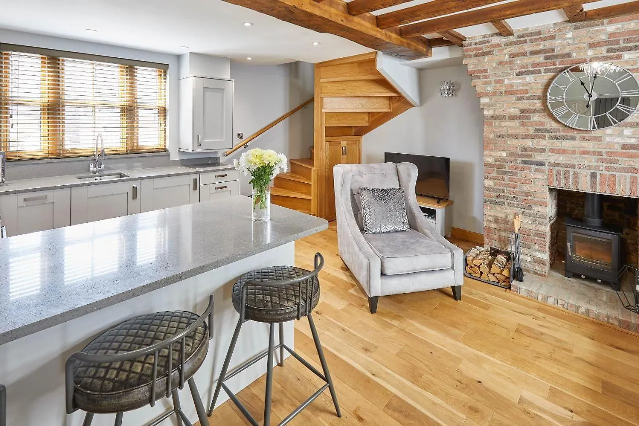 Host & Stay - 11 Bakehouse Yard Whitby 0*,  United Kingdom